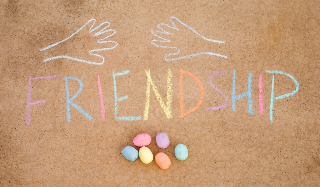 how-to-use-short-friendship-quotes-in-everyday-conversations